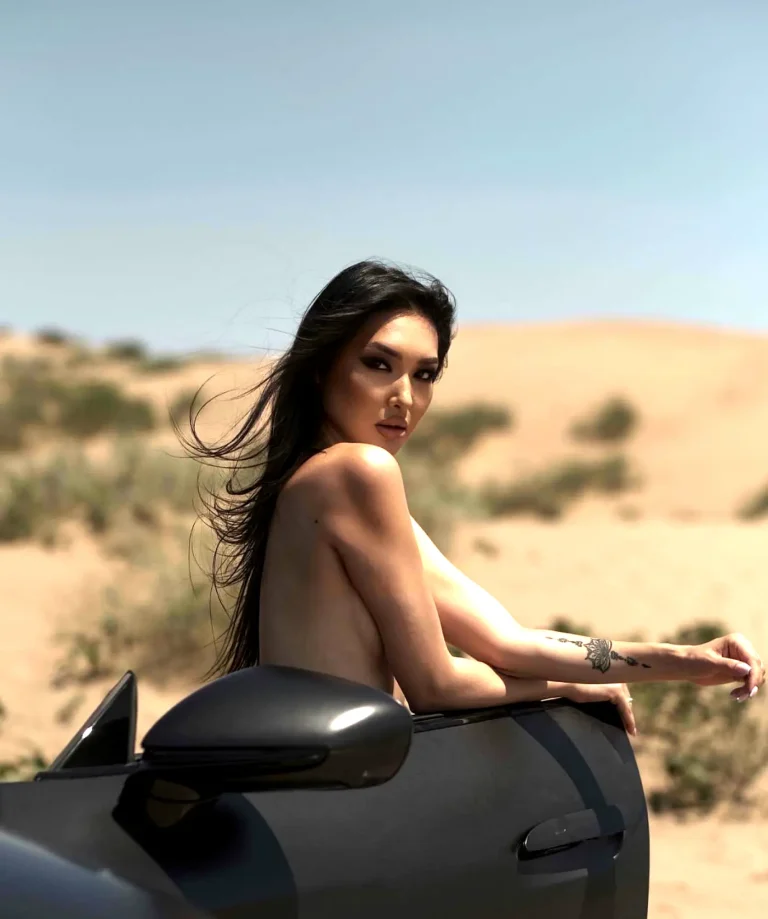 Эскортница Асем - грудь 2, рост 176 см, вес 57 кг, цвет волос Брюнетки, национальность Казашки