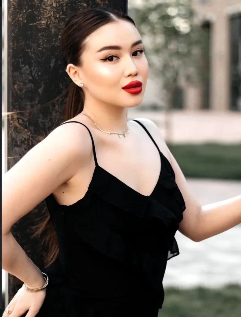 Эскортница Жансезим - грудь 2, рост 166 см, вес 57 кг, цвет волос Брюнетки, национальность Азиатки, Казашки