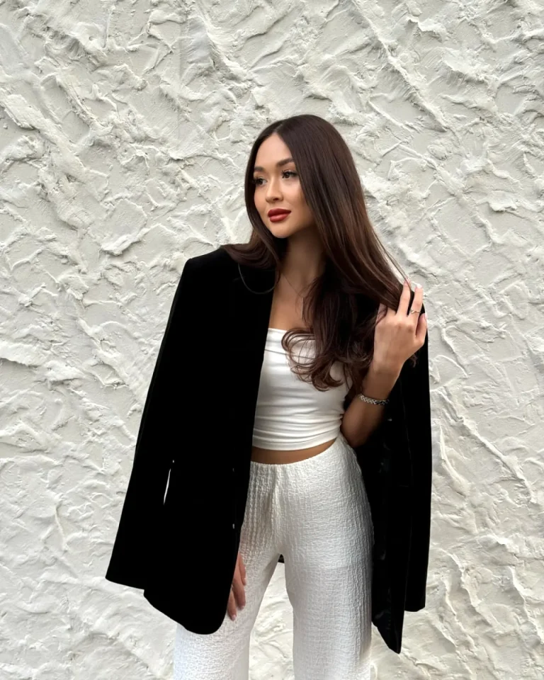 Эскортница Салтанат - грудь 1, рост 169 см, вес 54 кг, цвет волос Брюнетки, национальность Казашки